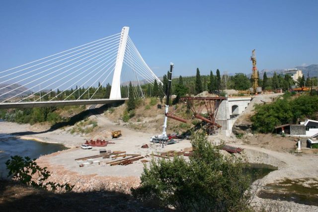 Milenijumski most u Podgorici 1